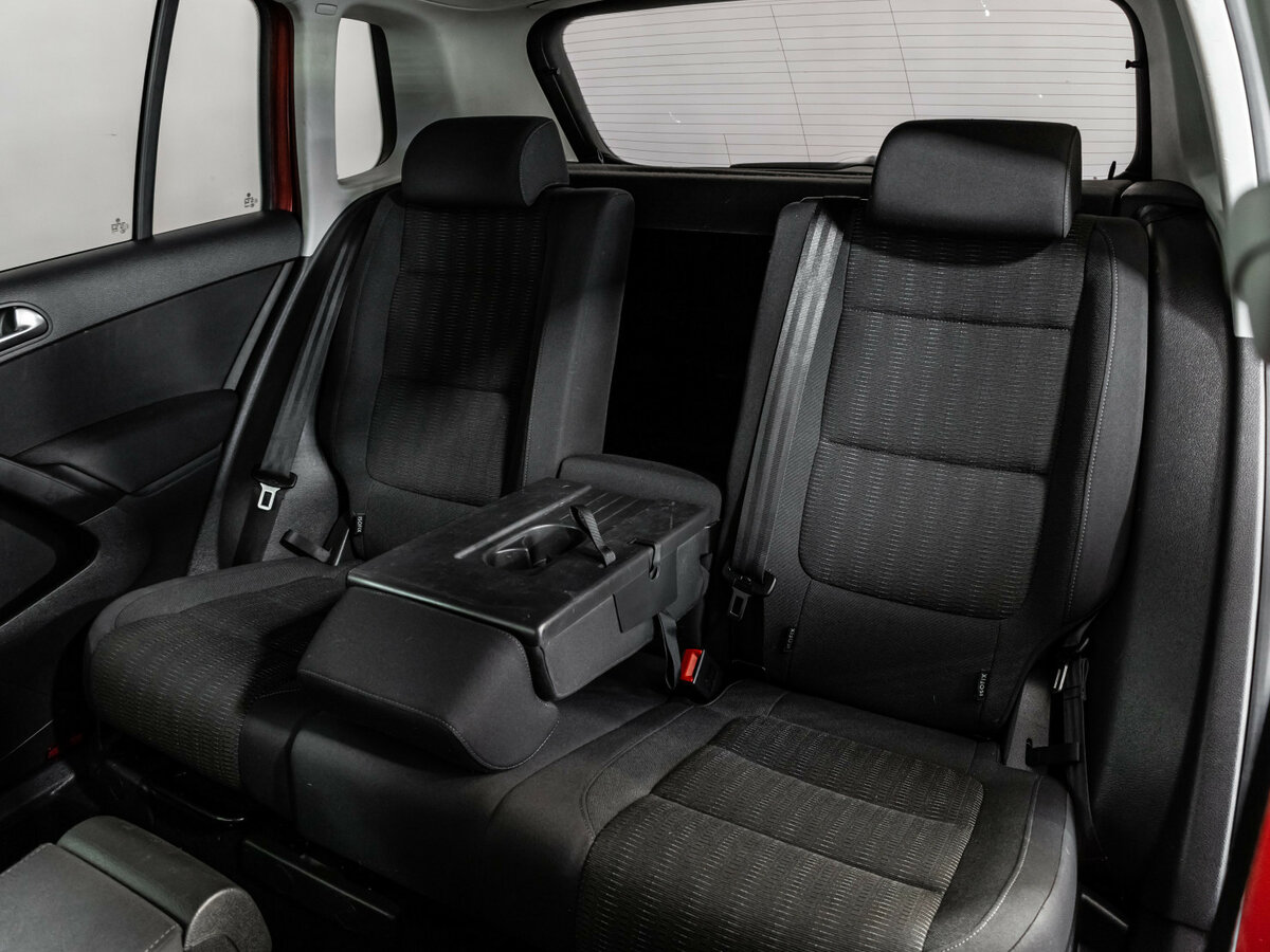 Volkswagen Tiguan с пробегом — 2012 год. Фото: #15
