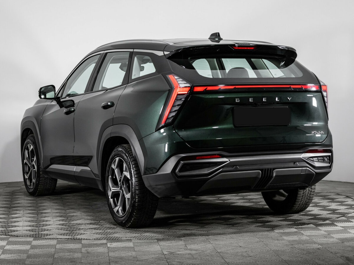 Geely Atlas с пробегом — 2023 год. Фото: #6