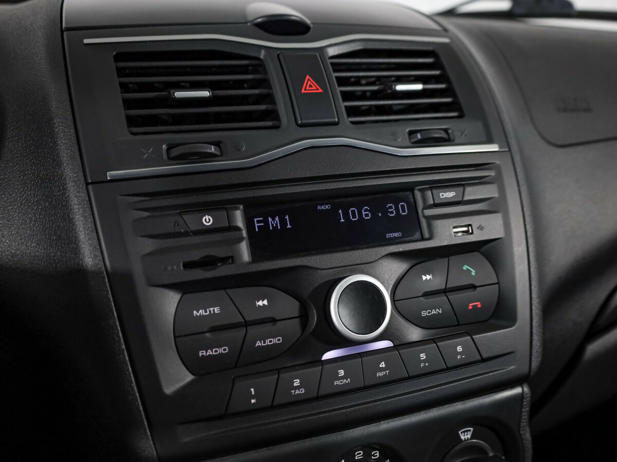 Lada (ВАЗ) Granta с пробегом — 2020 год. Фото: #11