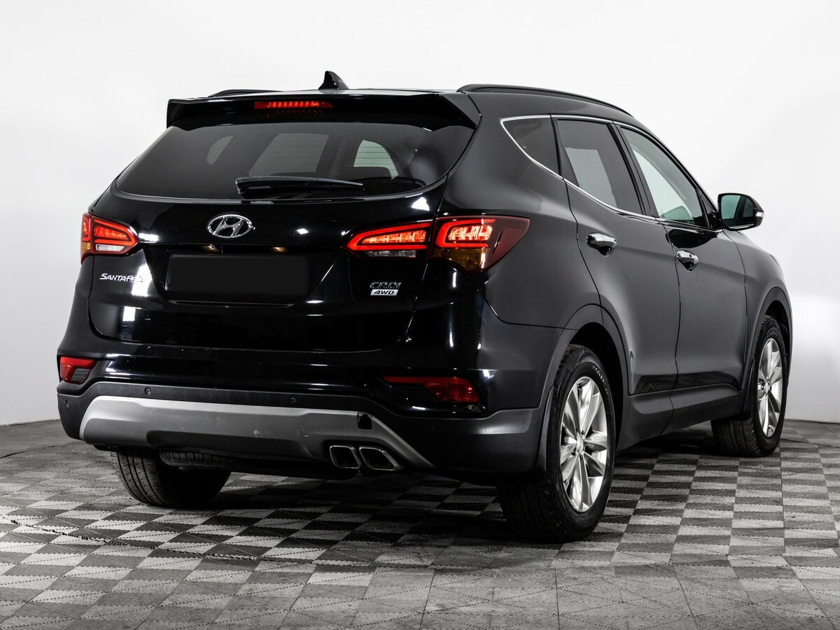 Hyundai Santa Fe с пробегом — 2018 год. Фото: #3