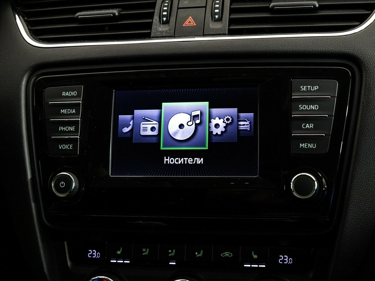 Skoda Octavia с пробегом — 2014 год. Фото: #11