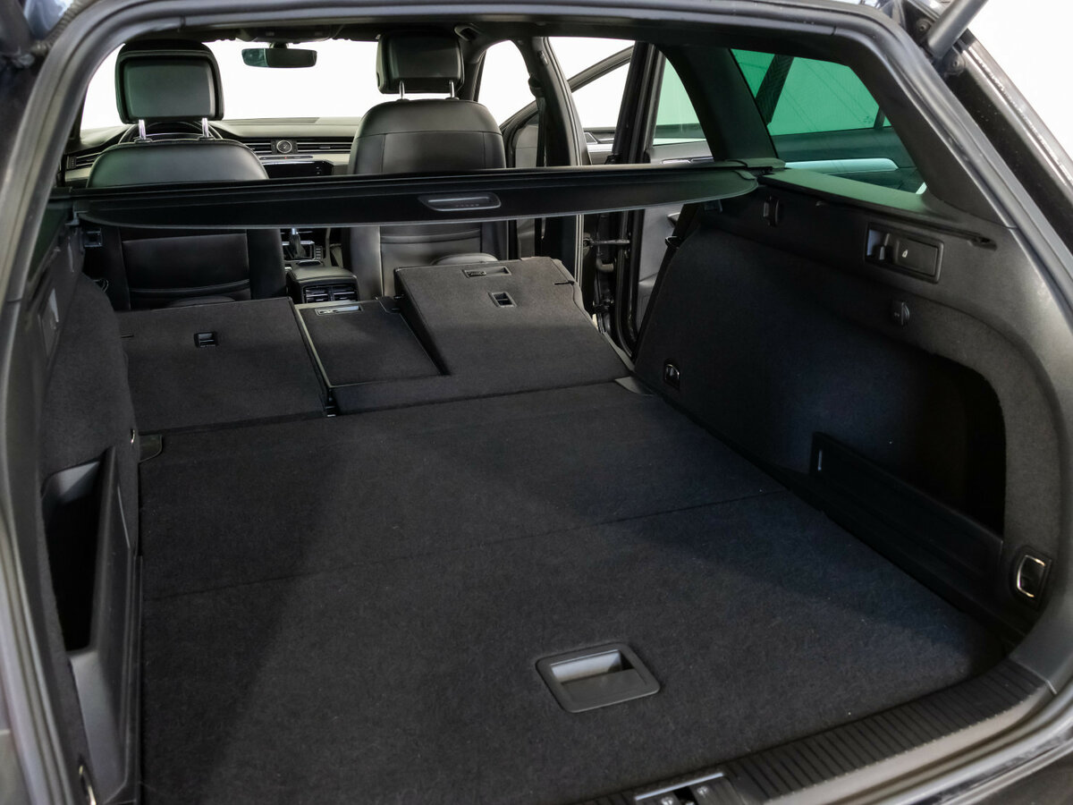 Volkswagen Passat с пробегом — 2018 год. Фото: #28