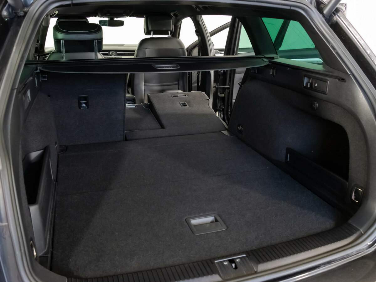 Volkswagen Passat с пробегом — 2018 год. Фото: #30