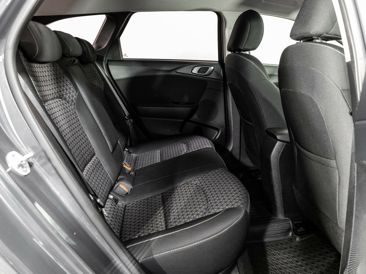 Kia Ceed с пробегом — 2019 год. Фото: #14