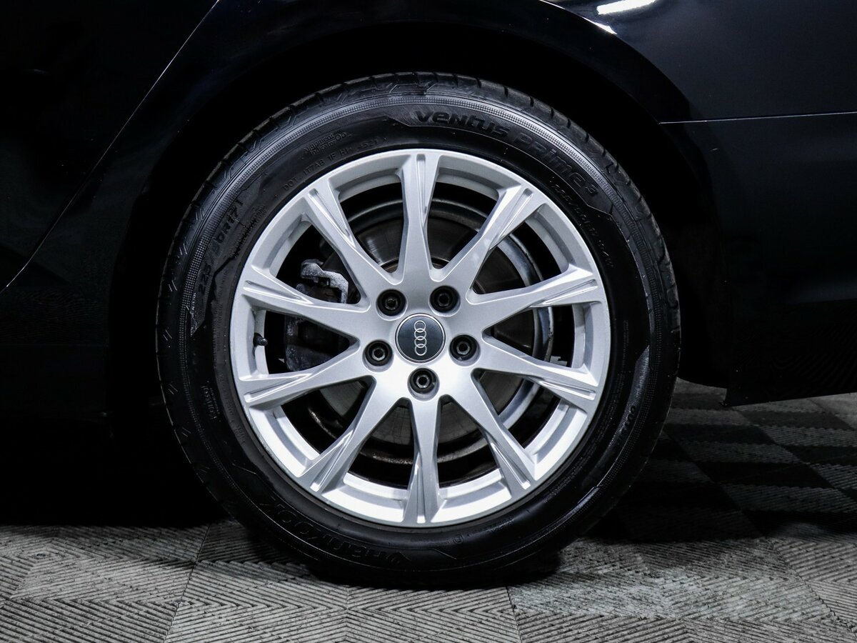 Audi A4 с пробегом — 2019 год. Фото: #11