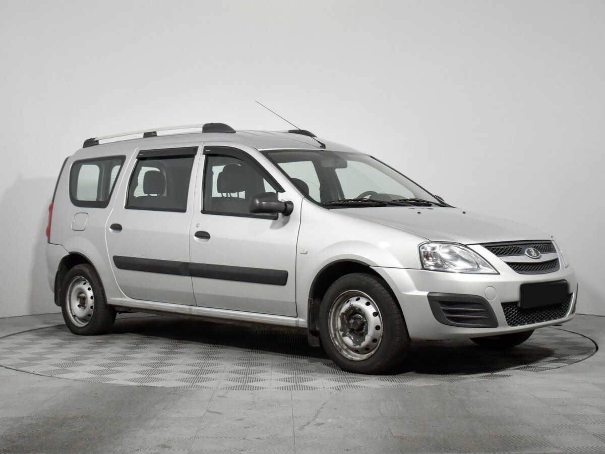 Lada (ВАЗ) Largus с пробегом — 2014 год. Фото: #2