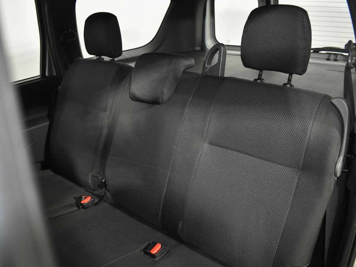 Lada (ВАЗ) Largus с пробегом — 2014 год. Фото: #8