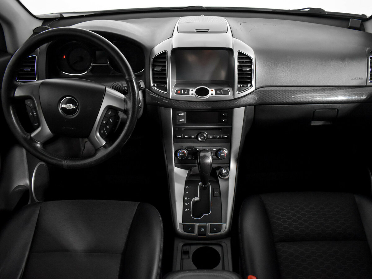 Chevrolet Captiva с пробегом — 2013 год. Фото: #9
