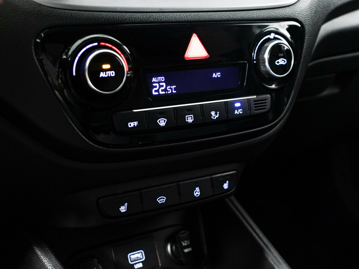 Hyundai Solaris с пробегом — 2019 год. Фото: #15