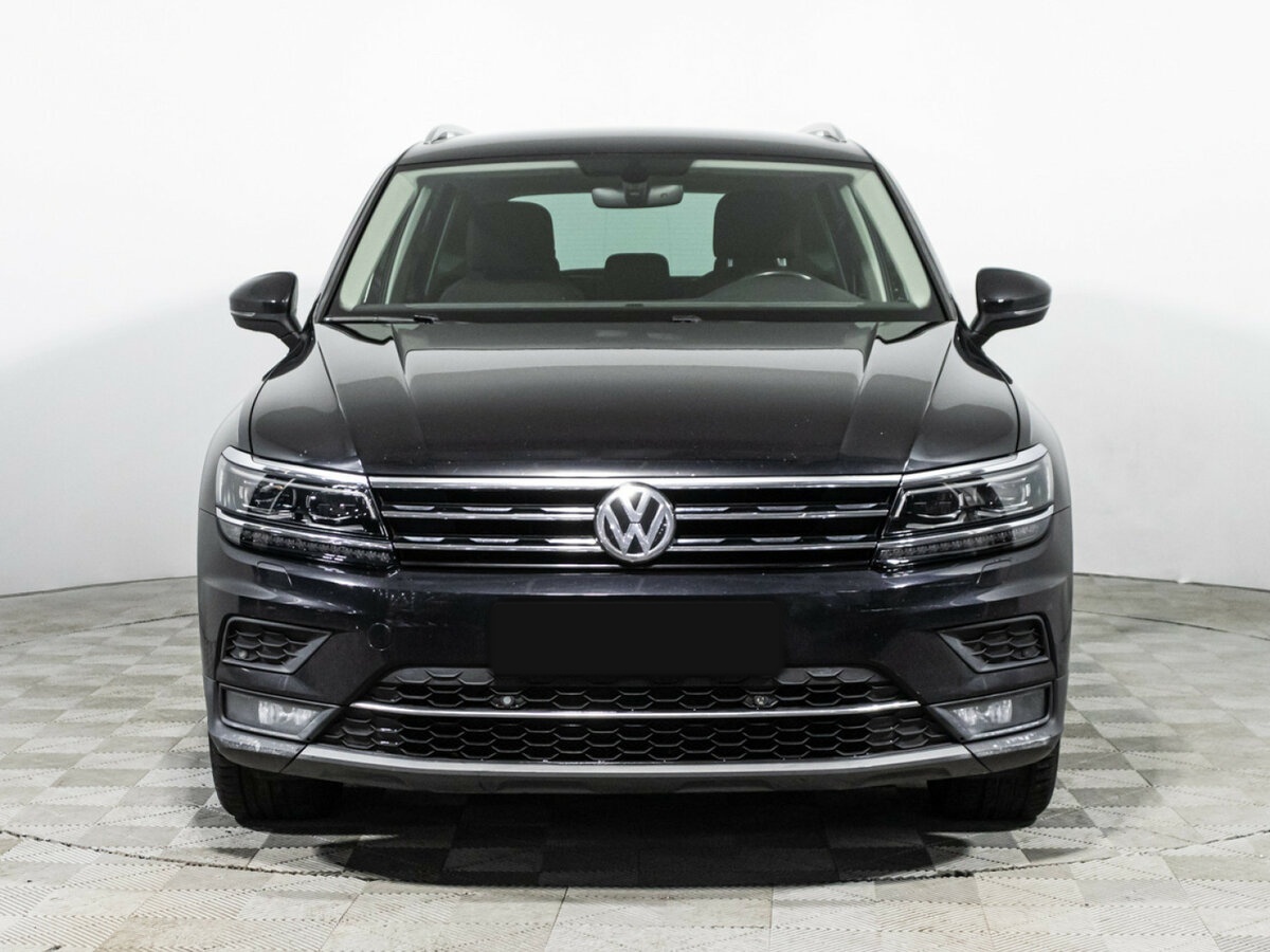 Volkswagen Tiguan с пробегом — 2018 год. Фото: #1
