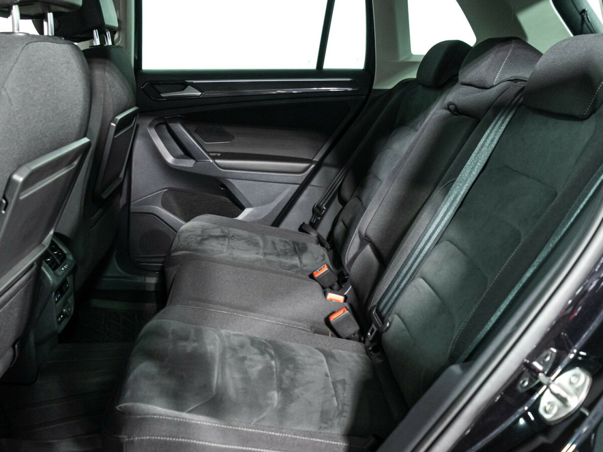 Volkswagen Tiguan с пробегом — 2018 год. Фото: #9