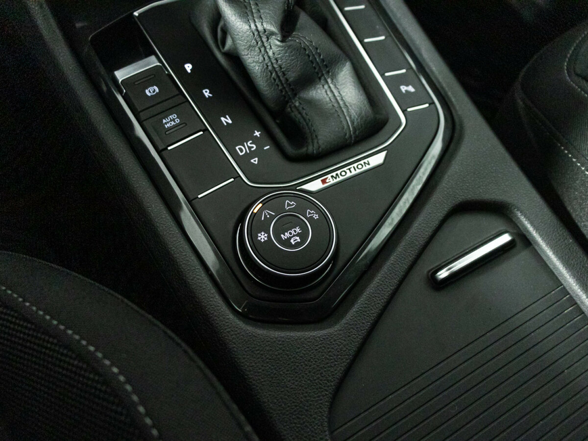 Volkswagen Tiguan с пробегом — 2018 год. Фото: #15