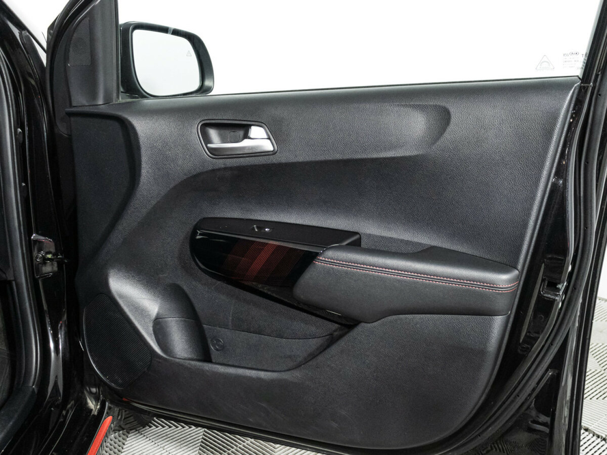 Kia Picanto с пробегом — 2021 год. Фото: #25