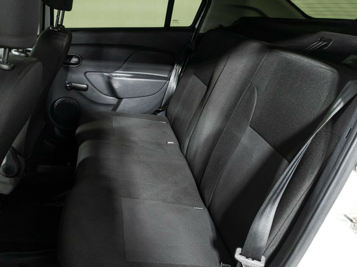 Renault Logan с пробегом — 2019 год. Фото: #9