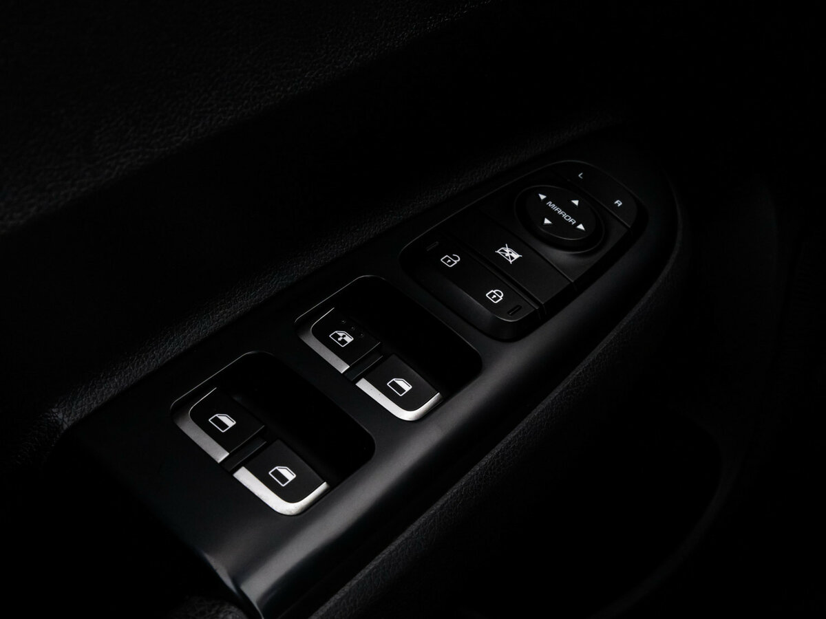 Kia Rio с пробегом — 2020 год. Фото: #15