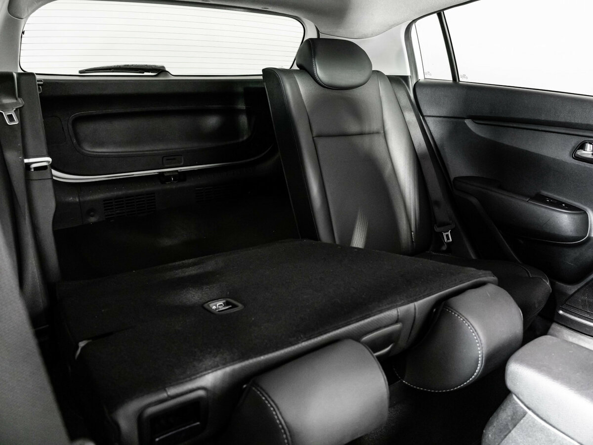 Kia Rio с пробегом — 2020 год. Фото: #18