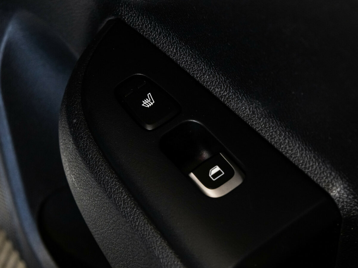 Kia Rio с пробегом — 2020 год. Фото: #20