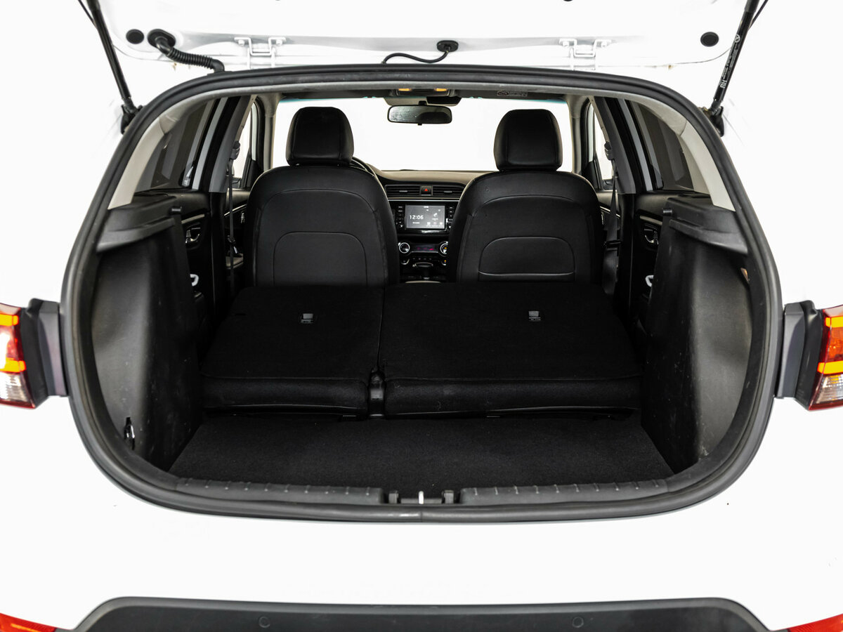 Kia Rio с пробегом — 2020 год. Фото: #22