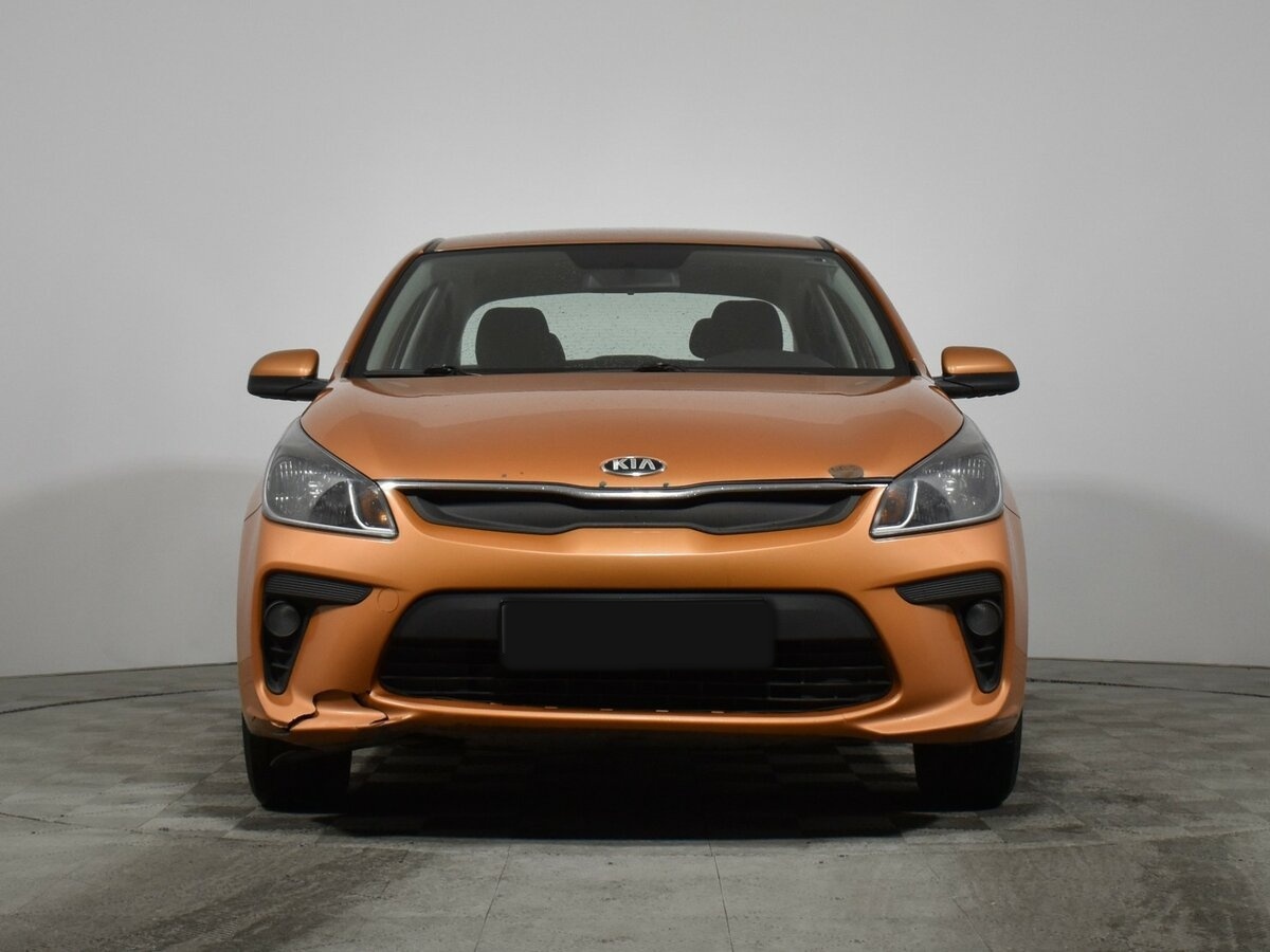 Kia Rio с пробегом — 2017 год. Фото: #1