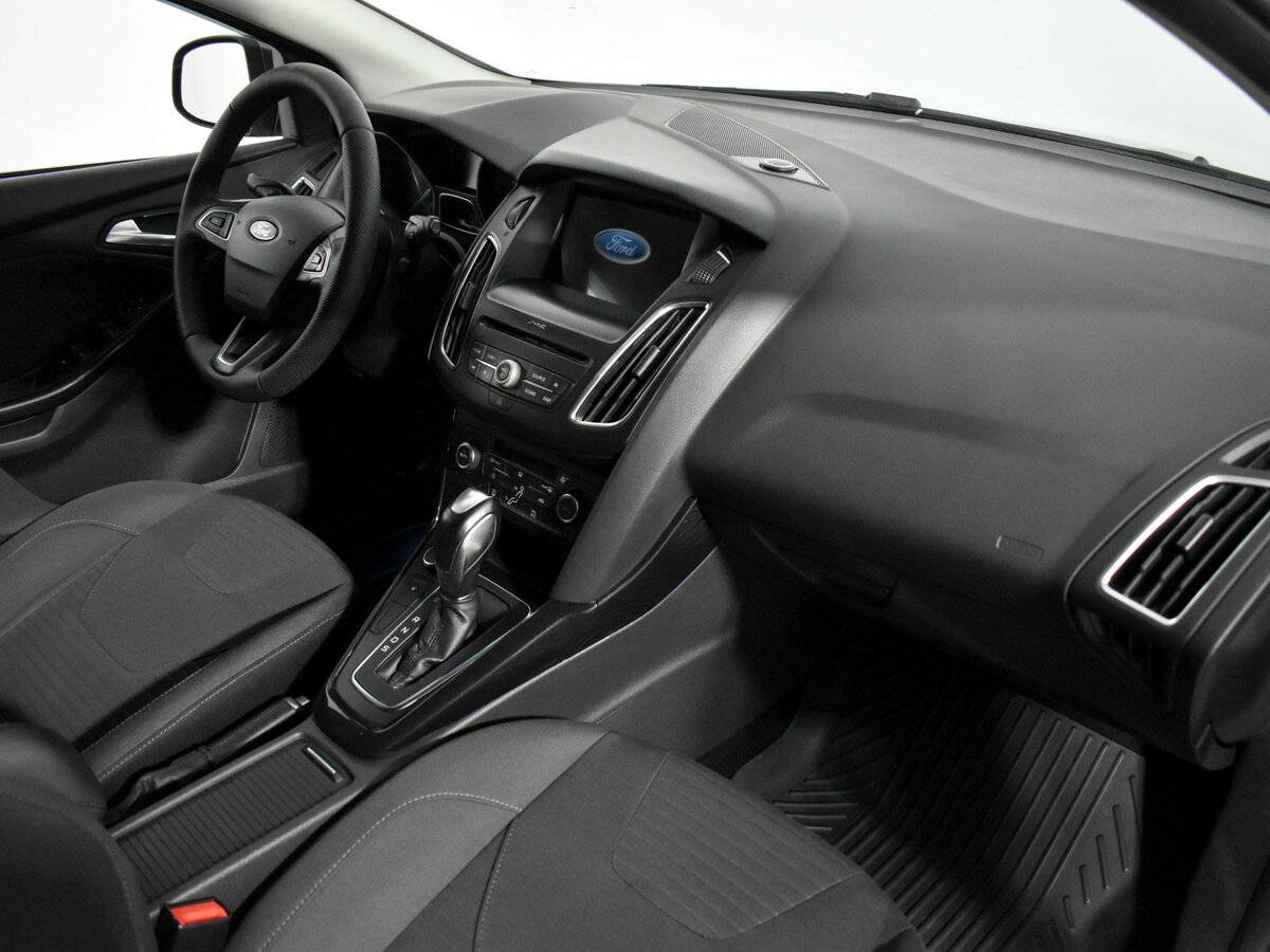 Ford Focus с пробегом — 2018 год. Фото: #11
