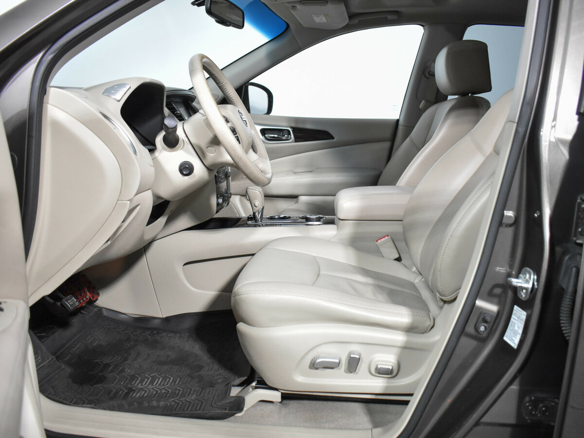 Nissan Pathfinder с пробегом — 2014 год. Фото: #8