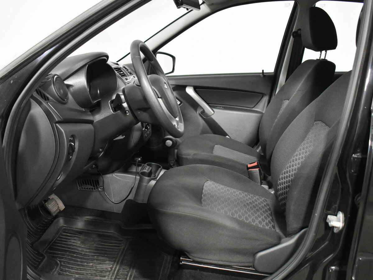 Lada (ВАЗ) Granta с пробегом — 2020 год. Фото: #9