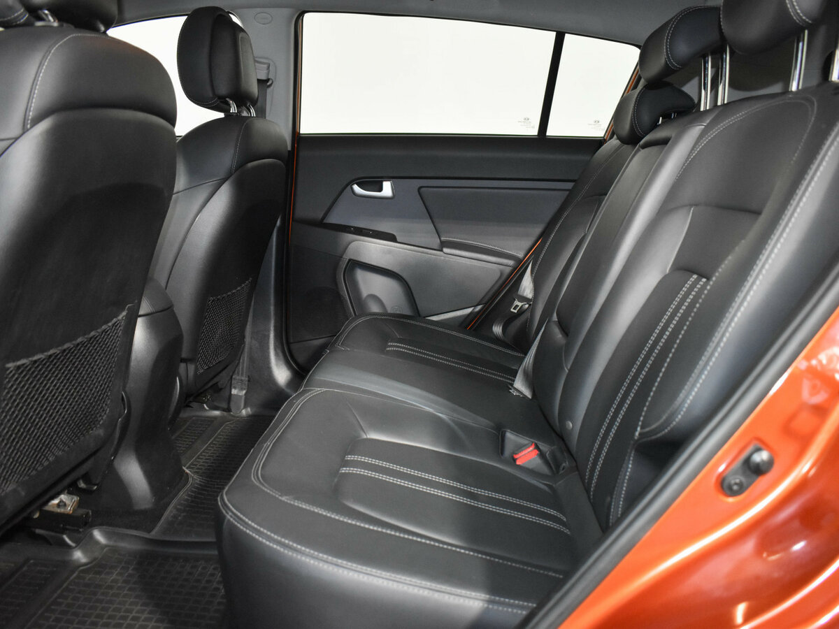 Kia Sportage с пробегом — 2014 год. Фото: #11
