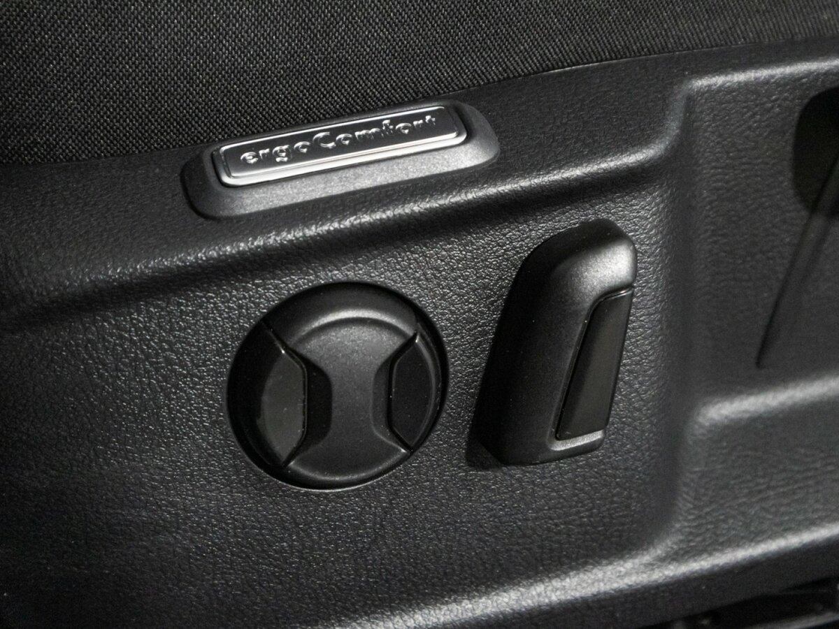 Volkswagen Passat с пробегом — 2019 год. Фото: #16