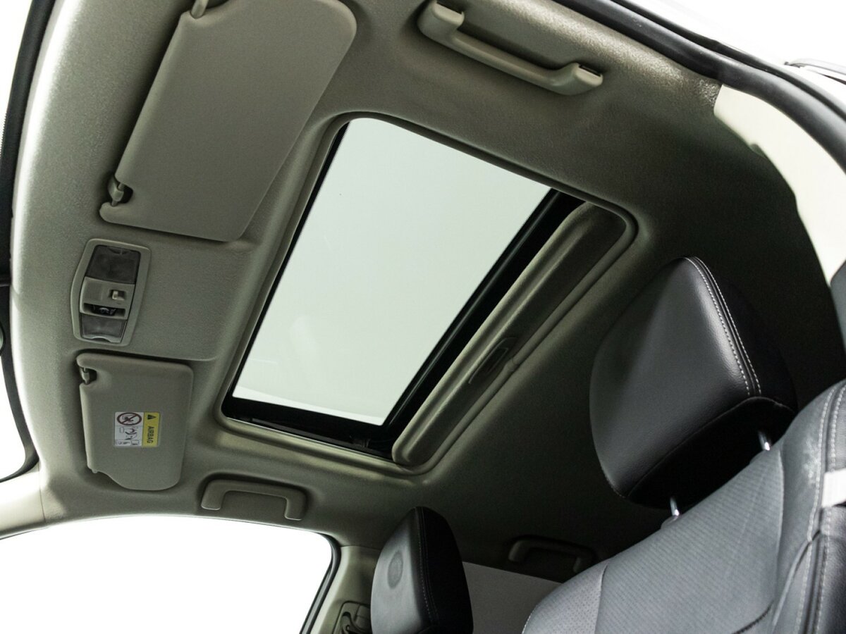 Mitsubishi Outlander с пробегом — 2014 год. Фото: #18