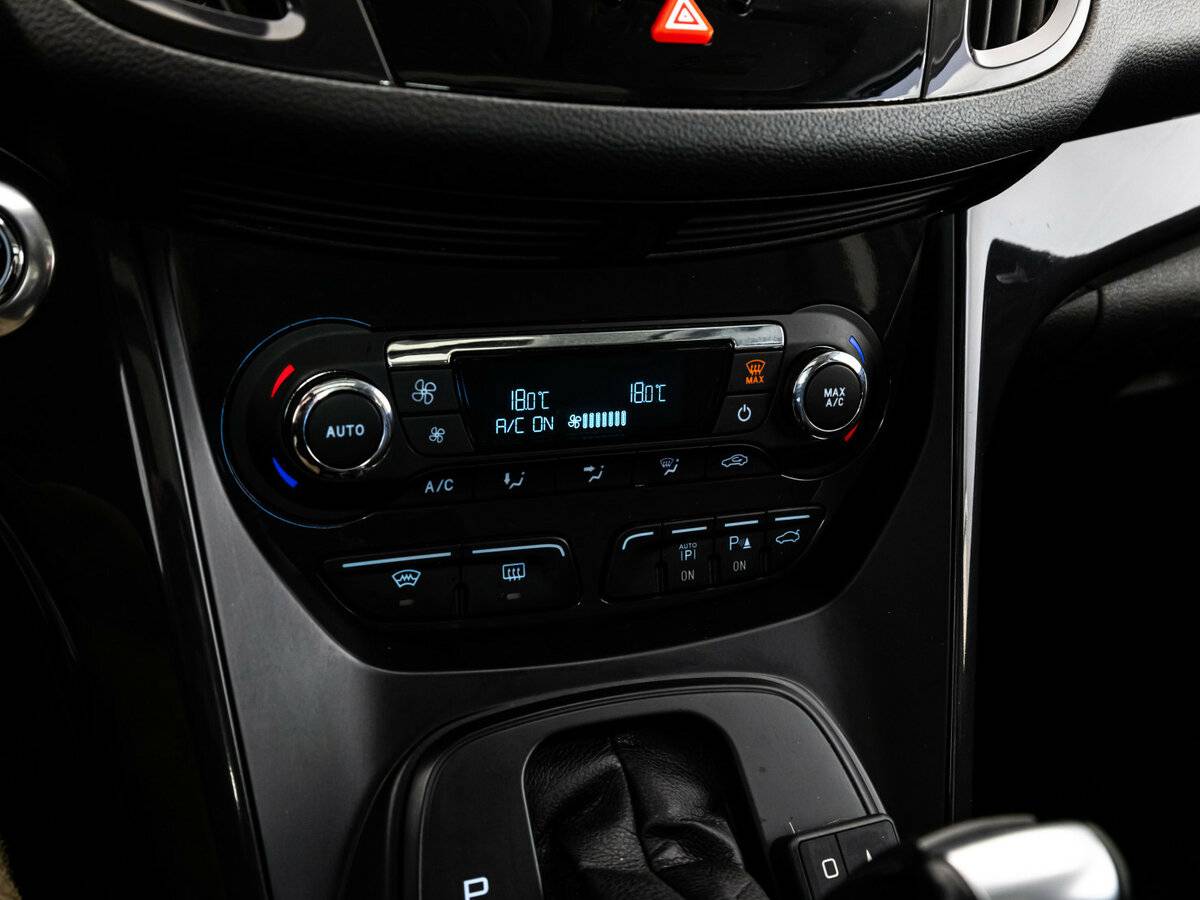 Ford Kuga с пробегом — 2013 год. Фото: #10