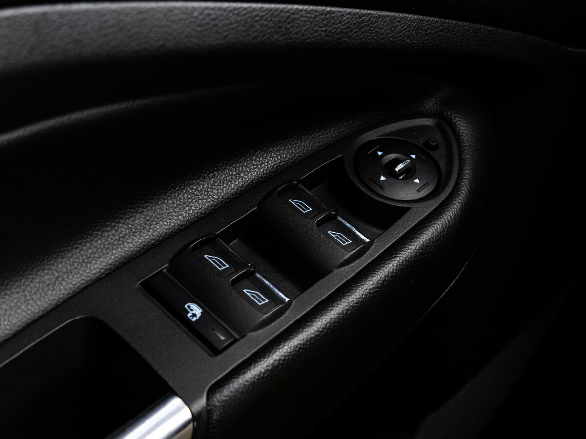 Ford Kuga с пробегом — 2013 год. Фото: #23