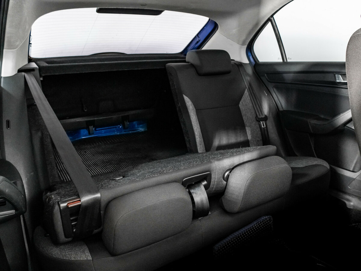 Skoda Rapid с пробегом — 2020 год. Фото: #14