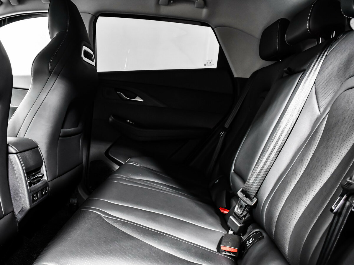 OMODA C5 с пробегом — 2024 год. Фото: #10