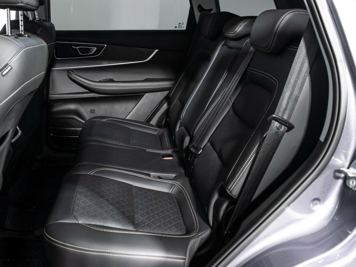 Chery Tiggo 8 с пробегом — 2023 год. Фото: #7