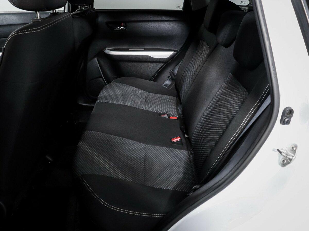 Suzuki Vitara с пробегом — 2016 год. Фото: #7