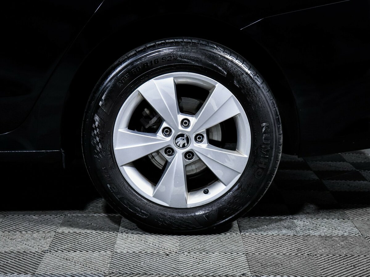 Skoda Octavia с пробегом — 2020 год. Фото: #11