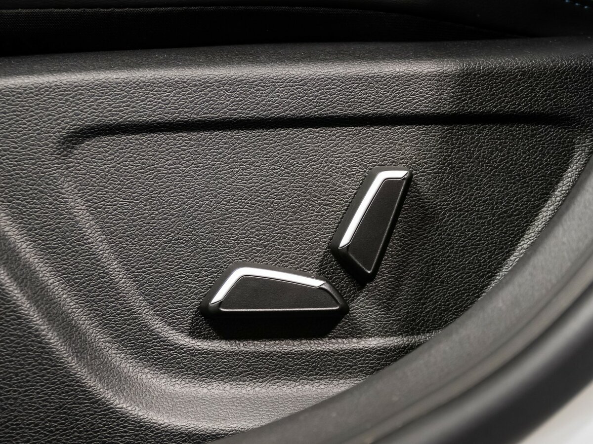 Geely Emgrand с пробегом — 2023 год. Фото: #13