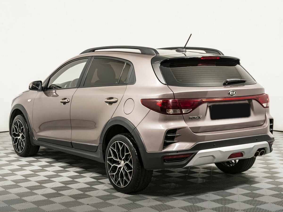 Kia Rio с пробегом — 2020 год. Фото: #6