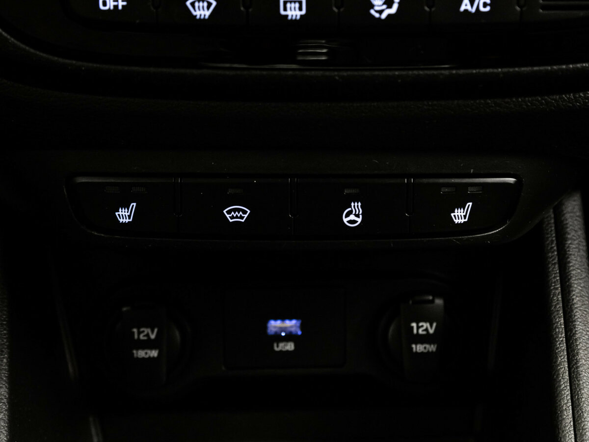 Hyundai Solaris с пробегом — 2021 год. Фото: #12