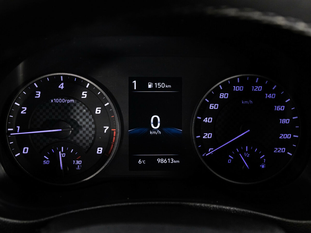 Hyundai Solaris с пробегом — 2021 год. Фото: #16