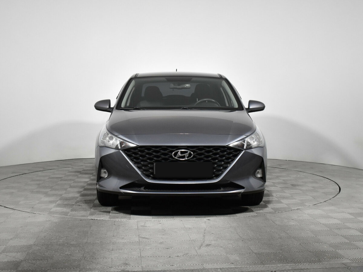 Hyundai Solaris с пробегом — 2021 год. Фото: #1