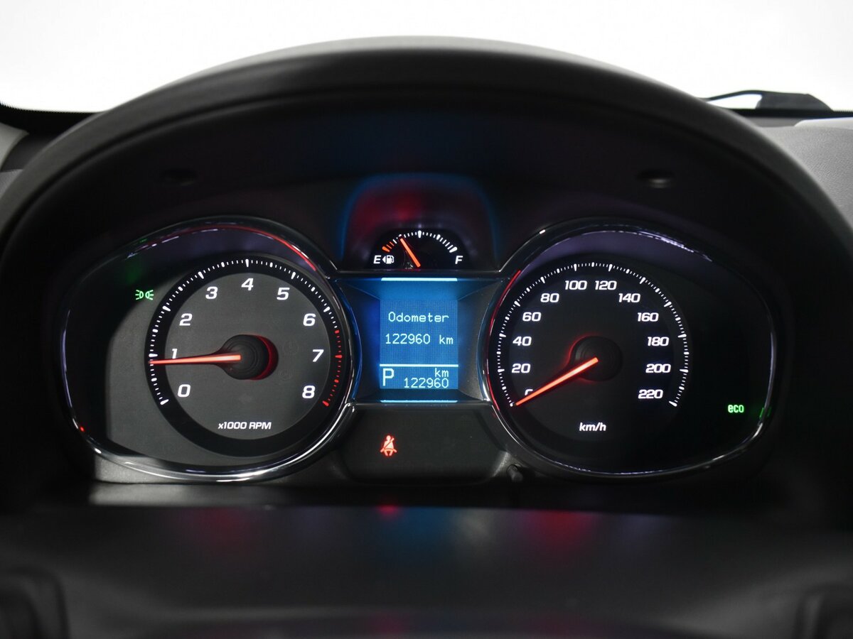 Chevrolet Captiva с пробегом — 2013 год. Фото: #10