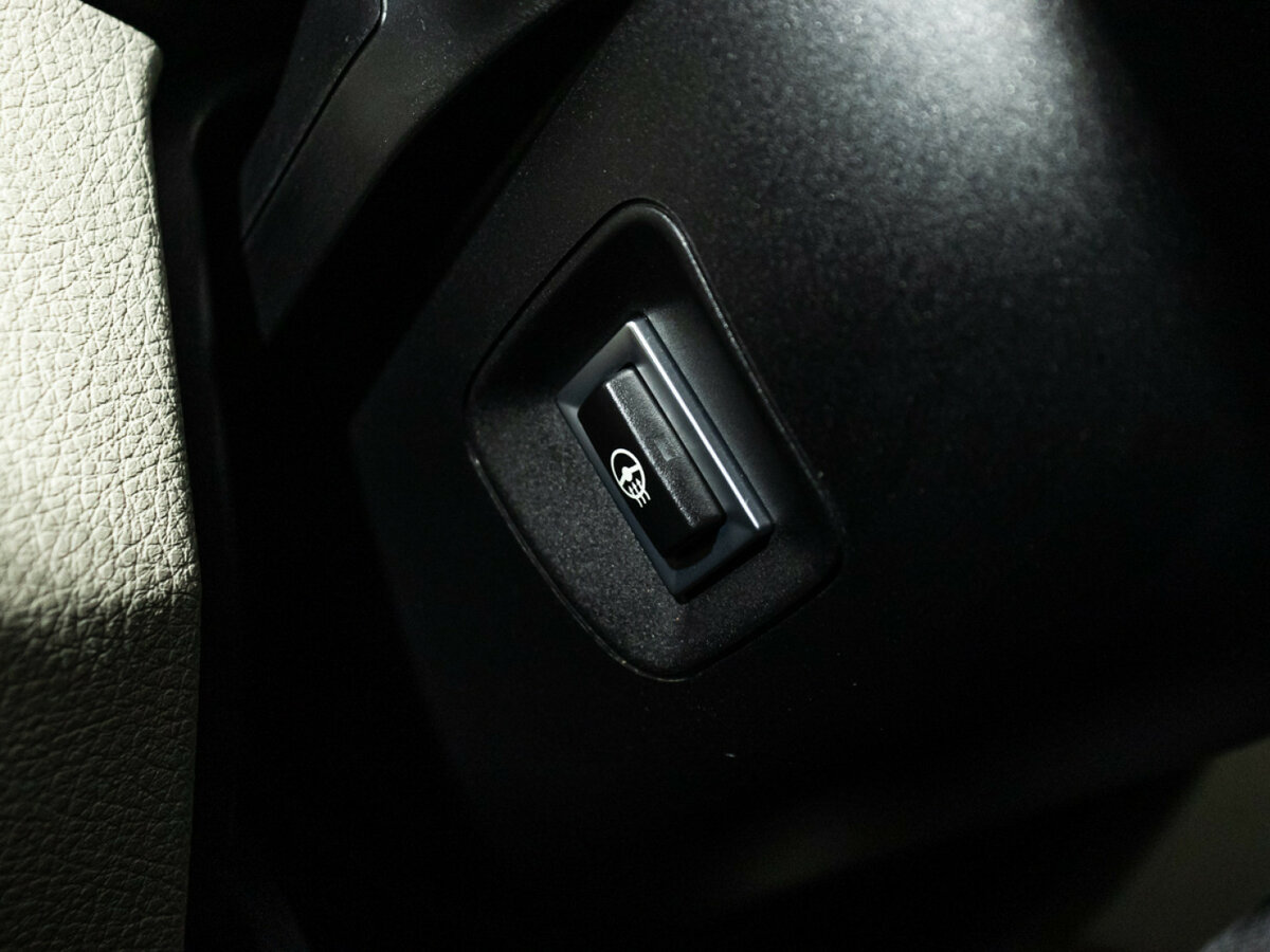 BMW 3 серии с пробегом — 2016 год. Фото: #15