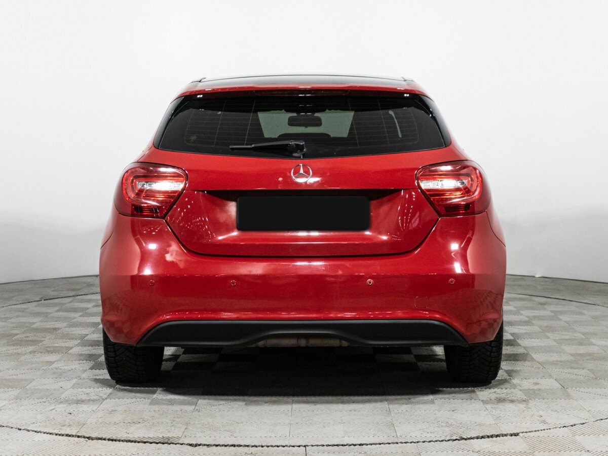 Mercedes-Benz A-Класс с пробегом — 2014 год. Фото: #5