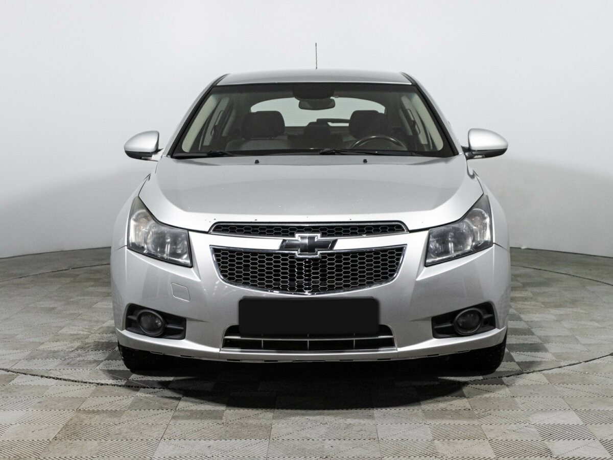 Chevrolet Cruze с пробегом — 2012 год. Фото: #1