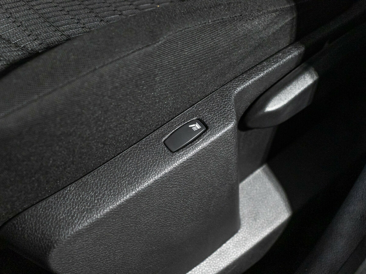 Renault Kaptur с пробегом — 2017 год. Фото: #18