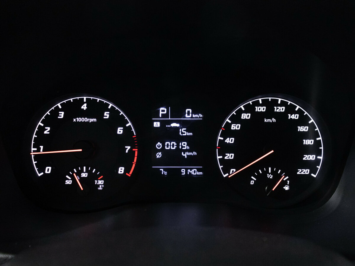 Hyundai Solaris с пробегом — 2022 год. Фото: #9