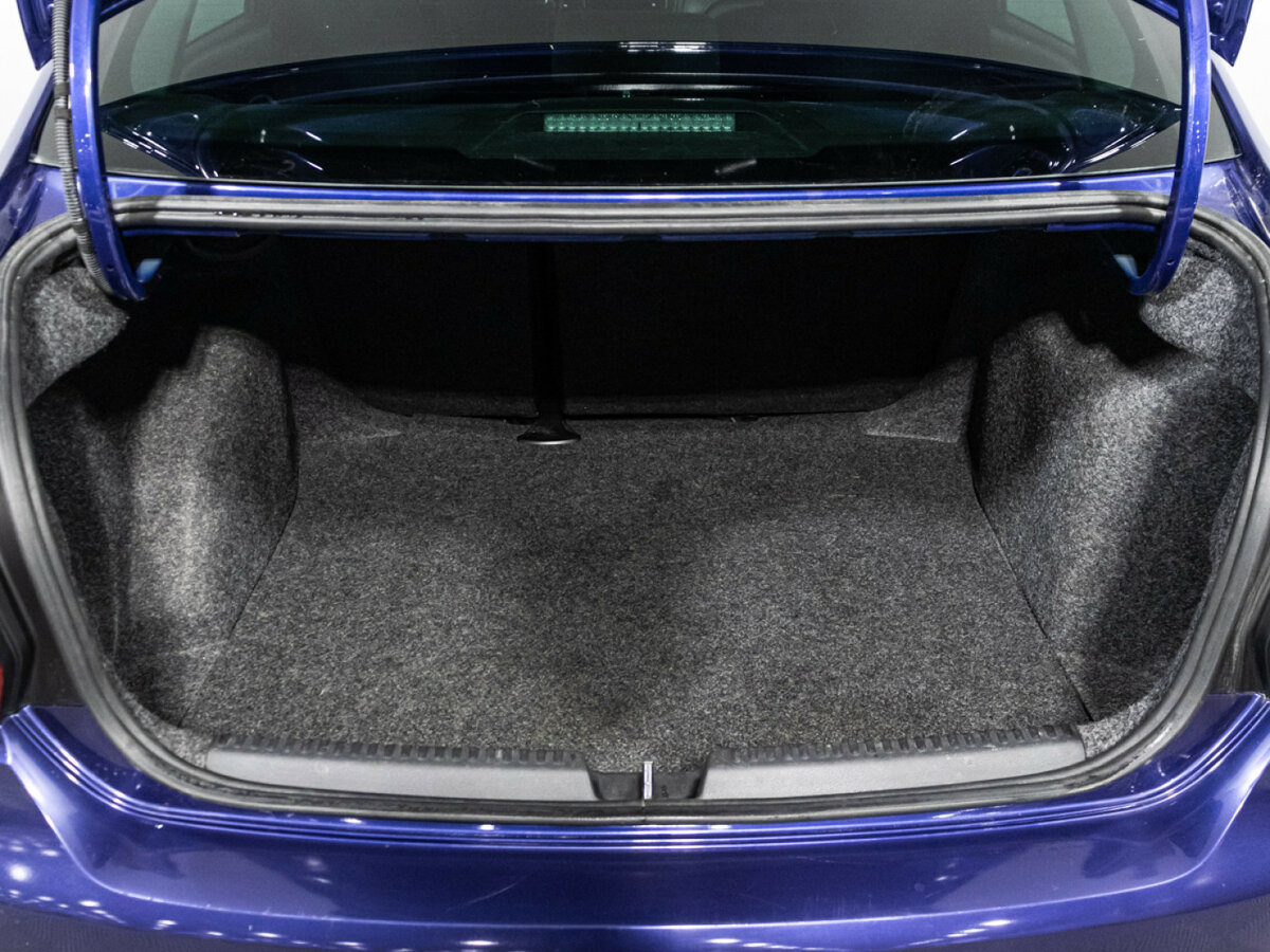 Volkswagen Polo с пробегом — 2020 год. Фото: #13