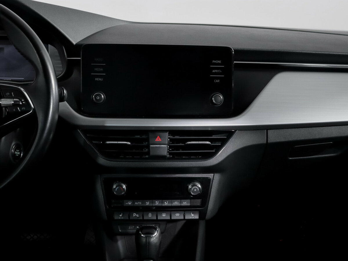Skoda Rapid с пробегом — 2021 год. Фото: #10