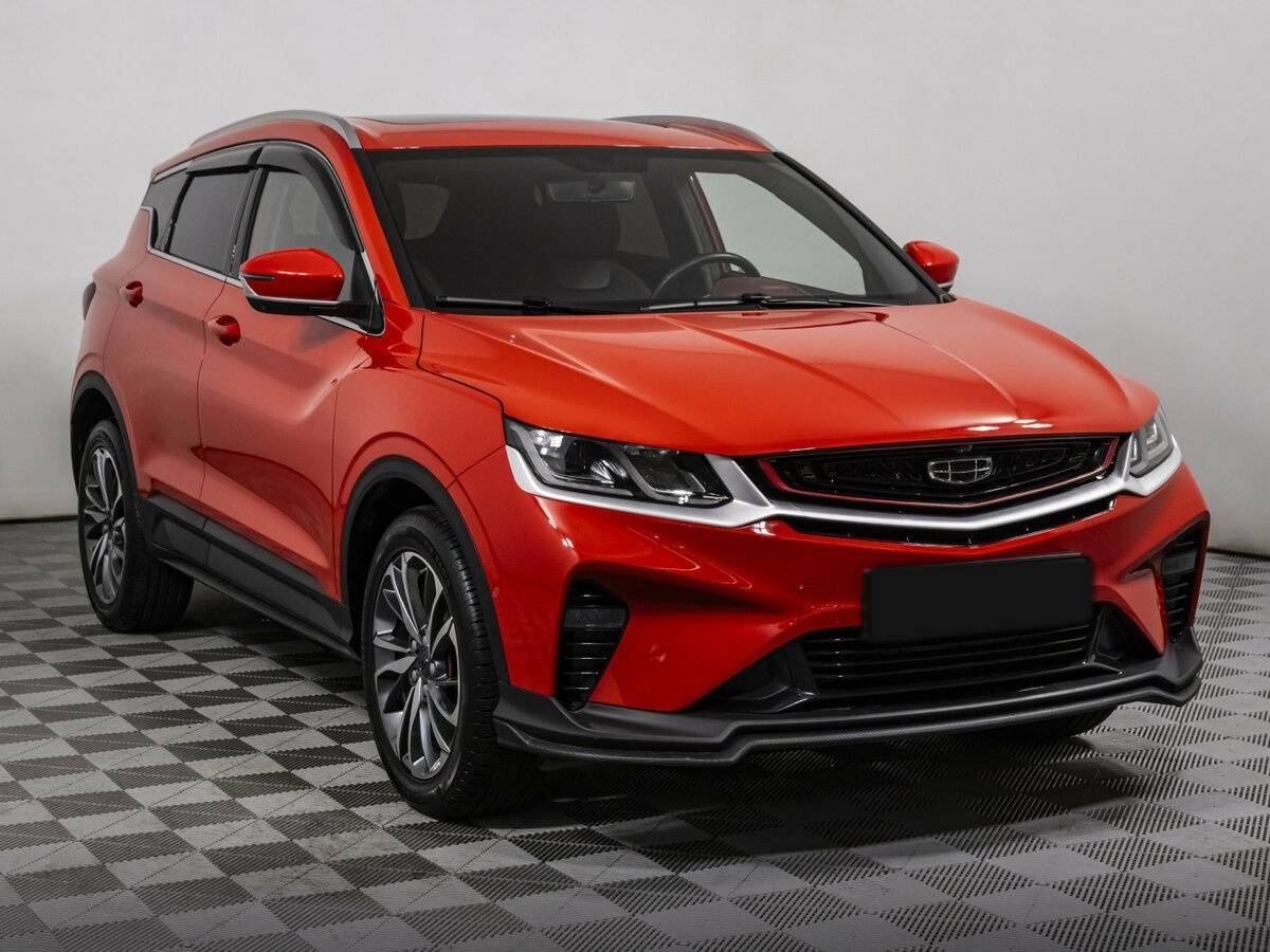 Geely Coolray с пробегом — 2022 год. Фото: #2